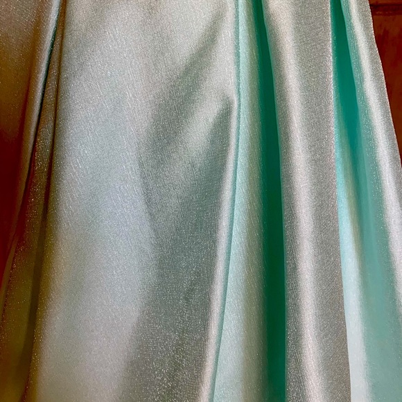 Cecilia Couture satin evening gown - Picture 5 of 13